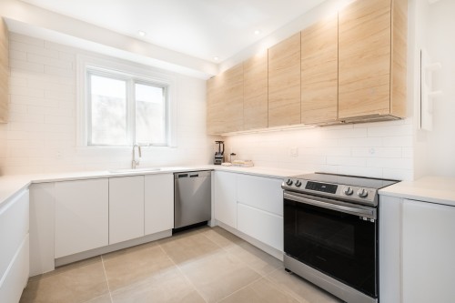 Cuisine - 3786 Av. De Kent, Montréal (Côte-Des-Neiges/Notre-Dame-De-Grâce), QC - Indoor Photo Showing Kitchen