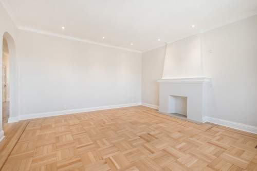 Salon - 3786 Av. De Kent, Montréal (Côte-Des-Neiges/Notre-Dame-De-Grâce), QC - Indoor Photo Showing Other Room