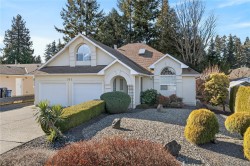 552 Dalmatian Dr  French Creek, BC V9P 1Y4