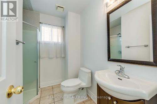 3582 Italia Crescent, Mississauga, ON - Indoor Photo Showing Bathroom