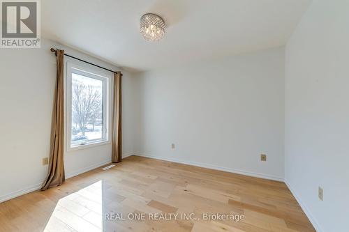 3582 Italia Crescent, Mississauga, ON - Indoor Photo Showing Other Room