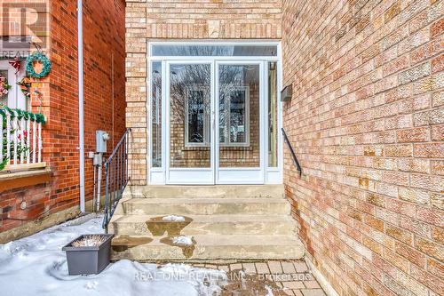 3582 Italia Crescent, Mississauga, ON - Outdoor