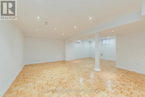 3582 Italia Crescent, Mississauga, ON - Indoor Photo Showing Other Room