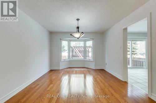 3582 Italia Crescent, Mississauga, ON - Indoor Photo Showing Other Room