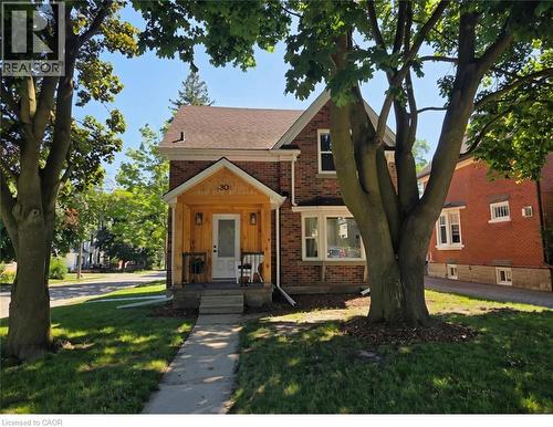 30 Dunbar Road S, Waterloo, ON 