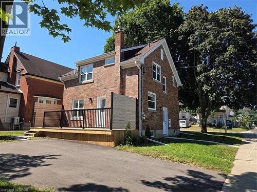30 Dunbar Road S, Waterloo, ON 