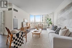 304 - 30 GREENFIELD AVENUE  Toronto, ON M2N 6N3