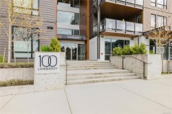 402-100 Lombardy St  Parksville, BC V9P 1P3