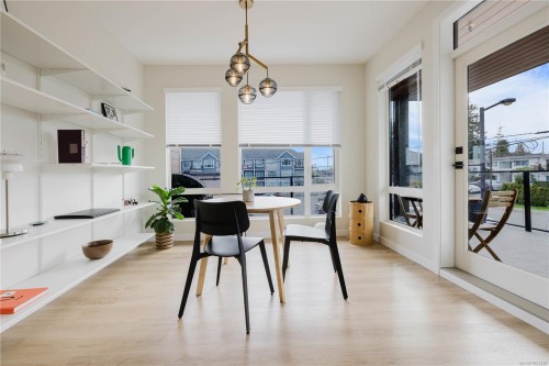 208-100 Lombardy St  Parksville, BC V9B 2J6