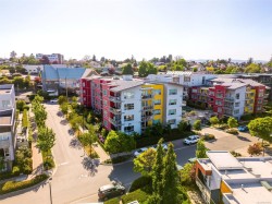 210-785 Tyee Rd  Victoria, BC V9A 0G2