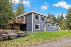 1885 Verlon Rd  Shawnigan Lake, BC V0R 2W5