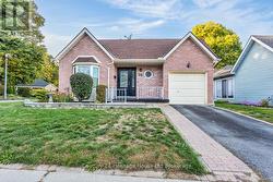 26 SERES DRIVE  Tillsonburg, ON N4G 5G1