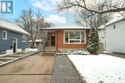 12 LAILEY STREET  St. Catharines (Facer), ON L2M 5G8