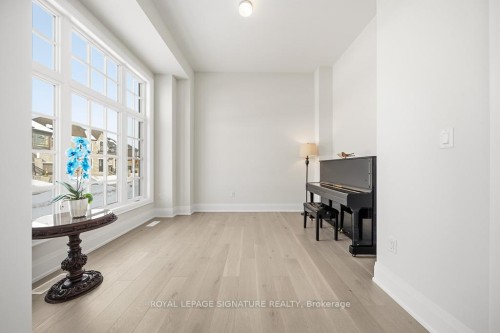 16 Gianvito Crescent, King, ON - Indoor Photo Showing Other Room