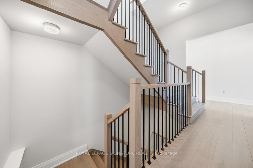 16 Gianvito Crescent, King, ON - Indoor Photo Showing Other Room