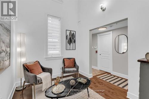 D - 124 Guigues Avenue, Ottawa, ON - Indoor