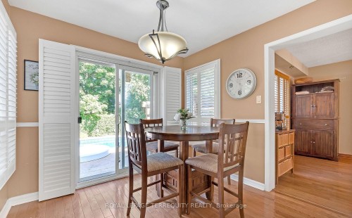 6164 Osprey Boulevard, Mississauga, ON - Indoor Photo Showing Dining Room