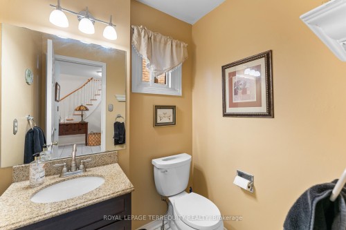 6164 Osprey Boulevard, Mississauga, ON - Indoor Photo Showing Bathroom