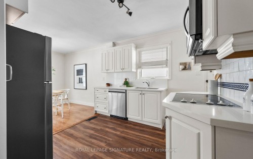 28 Eagle Road, Toronto, ON - Indoor Photo Showing Bathroom