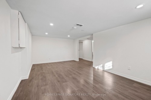 28 Eagle Road, Toronto, ON - Indoor