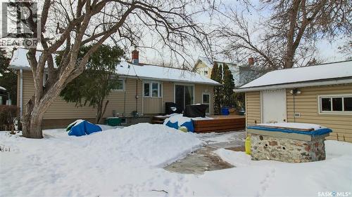16 Bond Crescent, Regina, SK - Outdoor