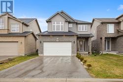 1707 AUKETT DRIVE  London North (North D), ON N5X 0N2