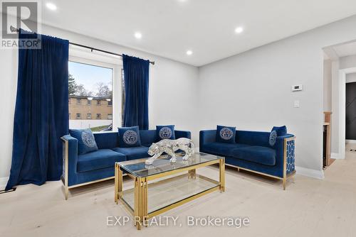 19 Broad Street, Brantford, ON - Indoor