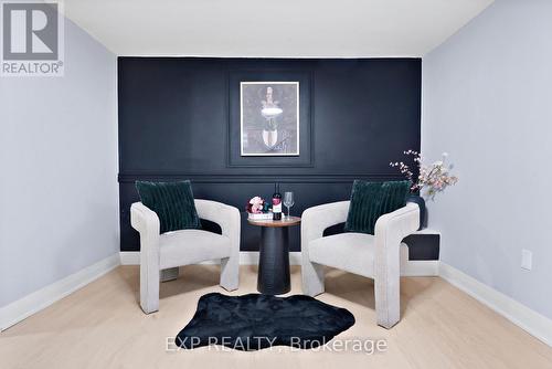 19 Broad Street, Brantford, ON - Indoor