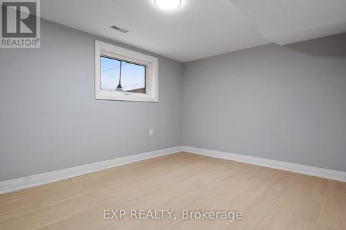 19 Broad Street, Brantford, ON - Indoor Photo Showing Other Room