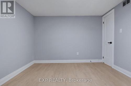 19 Broad Street, Brantford, ON - Indoor Photo Showing Other Room