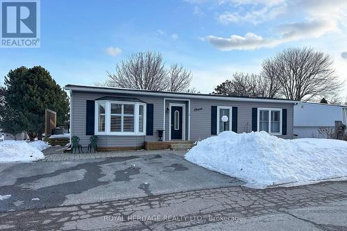 11 HERITAGE LANE  Clarington, ON L1B 1A5
