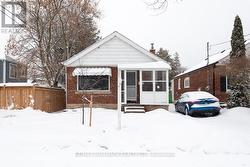 21 PHENIX DRIVE  Toronto, ON M1N 3H7