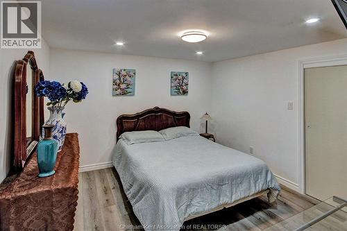 15 O'Neil Street, Chatham, ON - Indoor Photo Showing Bedroom