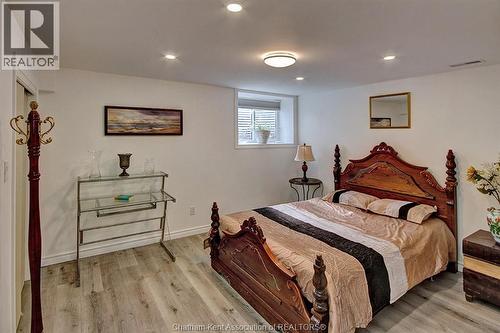 15 O'Neil Street, Chatham, ON - Indoor Photo Showing Bedroom