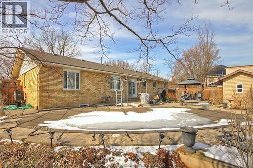 15 O'Neil Street, Chatham, ON - Outdoor