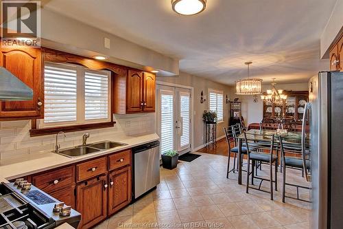 15 O'Neil Street, Chatham, ON - Indoor