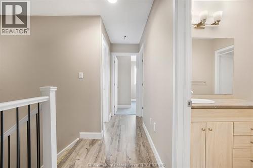 50 Llydican Avenue, Chatham, ON - Indoor Photo Showing Bathroom