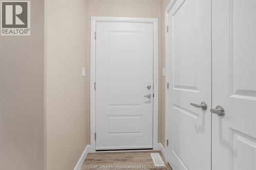 50 Llydican Avenue, Chatham, ON - Indoor Photo Showing Other Room