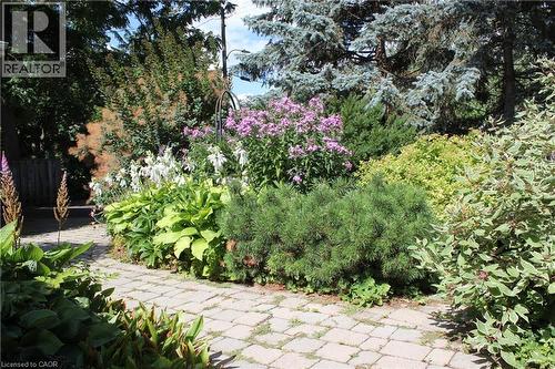 3012 First Street, Burlington, ON - Outdoor