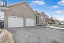 60 Parkview Court, Chatham, ON  - Outdoor 