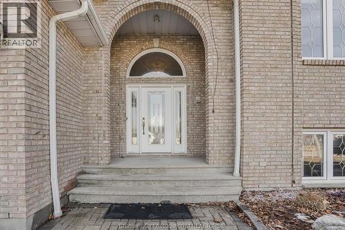 60 Parkview Court, Chatham, ON - Outdoor