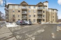 401 - 1201 OHIO STREET  Ottawa, ON K1H 0A1