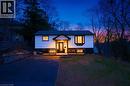 Split foyer home featuring a deck - 19 Broad Street, Brantford, ON  - Outdoor With Deck Patio Veranda 