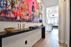 1002 - 30 UPPER MALL WAY  Vaughan, ON L4J 0L7