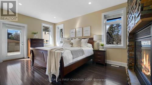 1659 Hamilton Road, London South (South U), ON - Indoor Photo Showing Bedroom