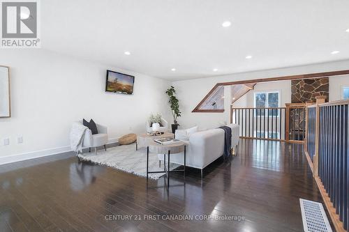 1659 Hamilton Road, London South (South U), ON - Indoor