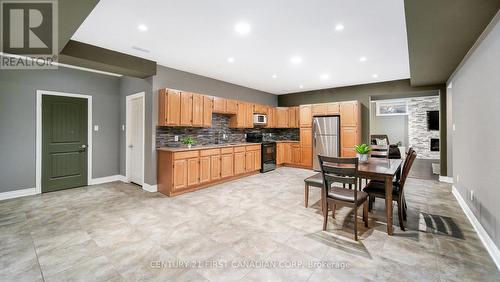 1659 Hamilton Road, London South (South U), ON - Indoor