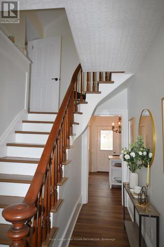 92 Adam Street, Cambridge, ON - Indoor Photo Showing Other Room