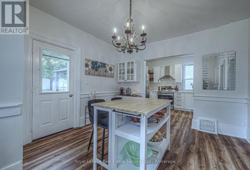 92 Adam Street, Cambridge, ON - Indoor