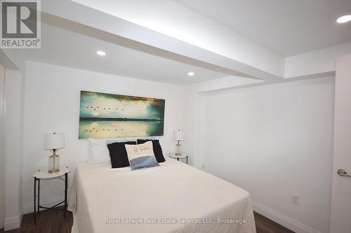 92 Adam Street, Cambridge, ON - Indoor Photo Showing Bedroom